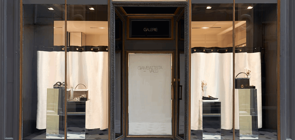 El brazo inversor de la familia Pinault entra en el capital de Giambattista Valli